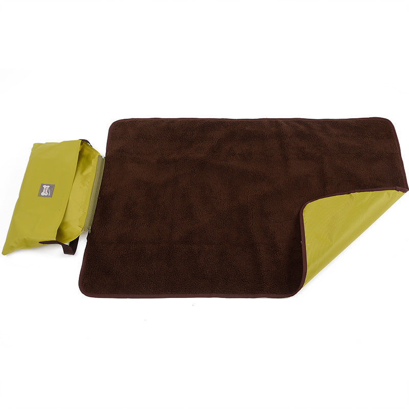 Green Cashmere Outdoor Pet Blanket Folding Storage Portable Waterproof Warmth Dog Cat Products